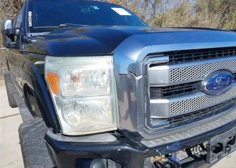 2015 Ford F-250 Lariat из США, поврежденный, VIN 1FT7W2BT4FEA75053